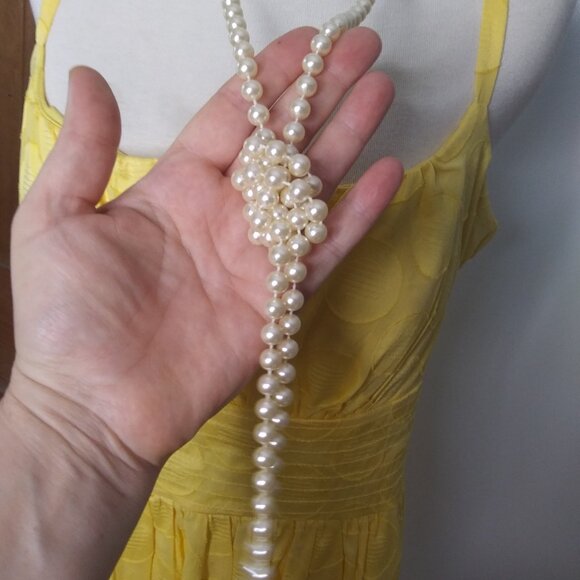 long faux pearls fun playful lots of different ways of wearing them - Picture 6 of 16